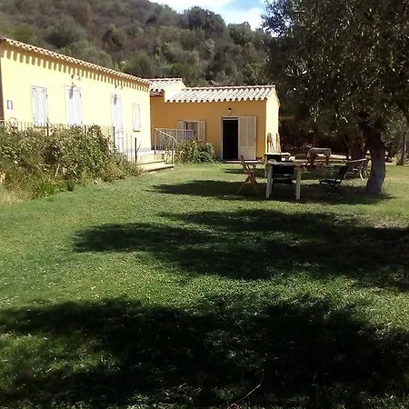 Agriturismo S'arxola Teulada